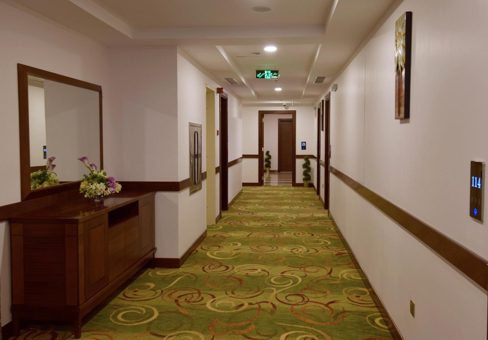 Zaha Al Munawara Hotel Медина Экстерьер фото